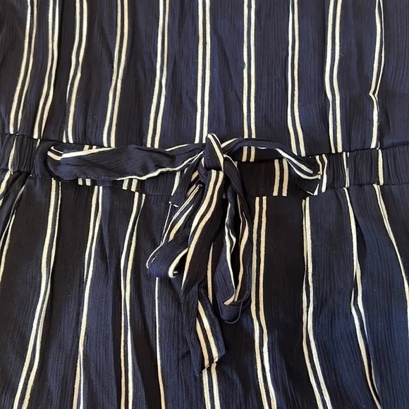 Shoreline. Jumpsuit. Blue/White Stripe. Size L. - Picture 4 of 11